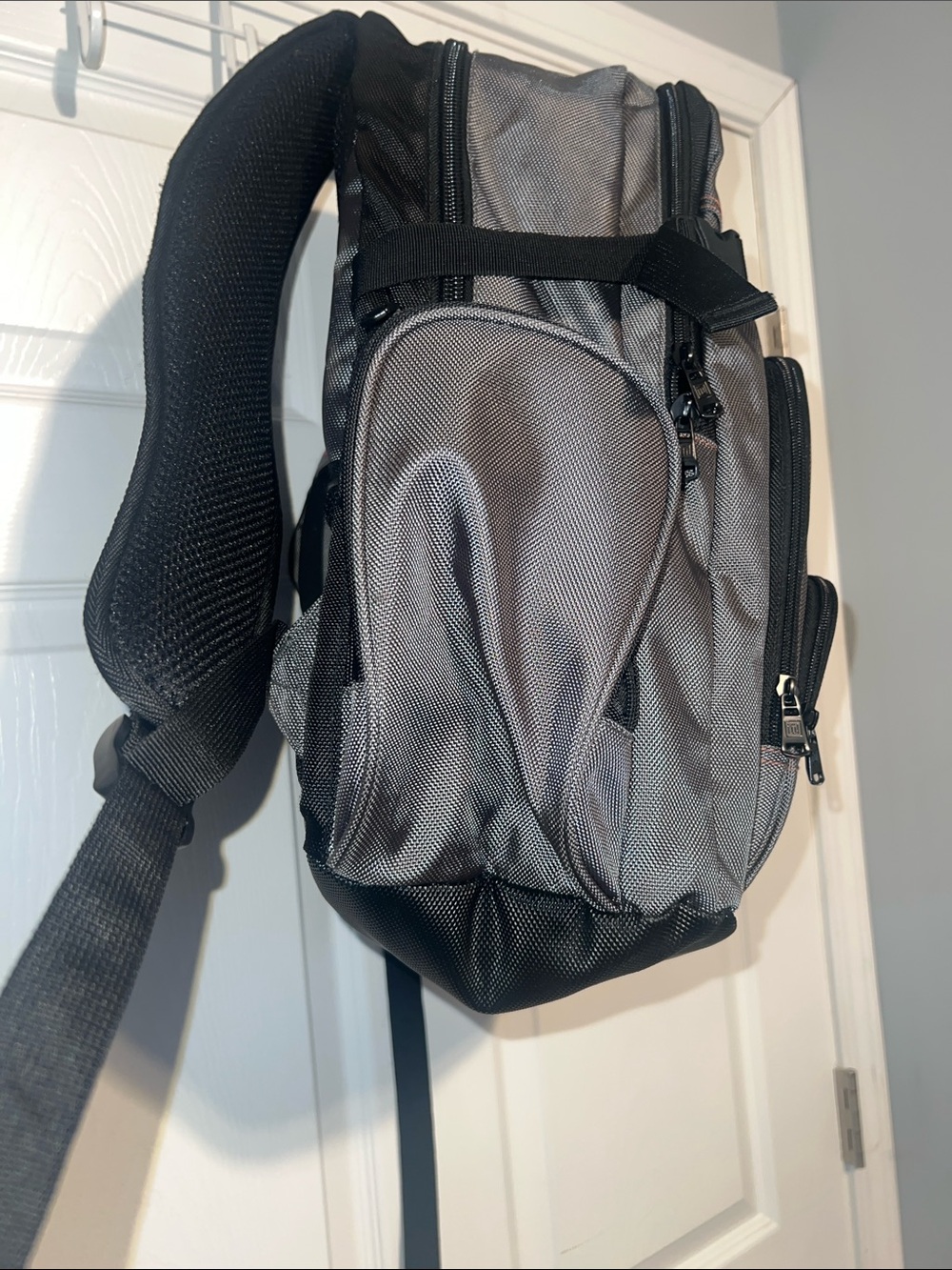 Ful backpack - Picture 3 of 7
